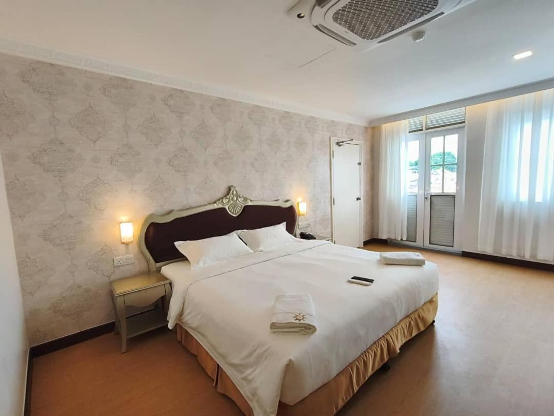 RC Hotel Melaka Bagian luar foto