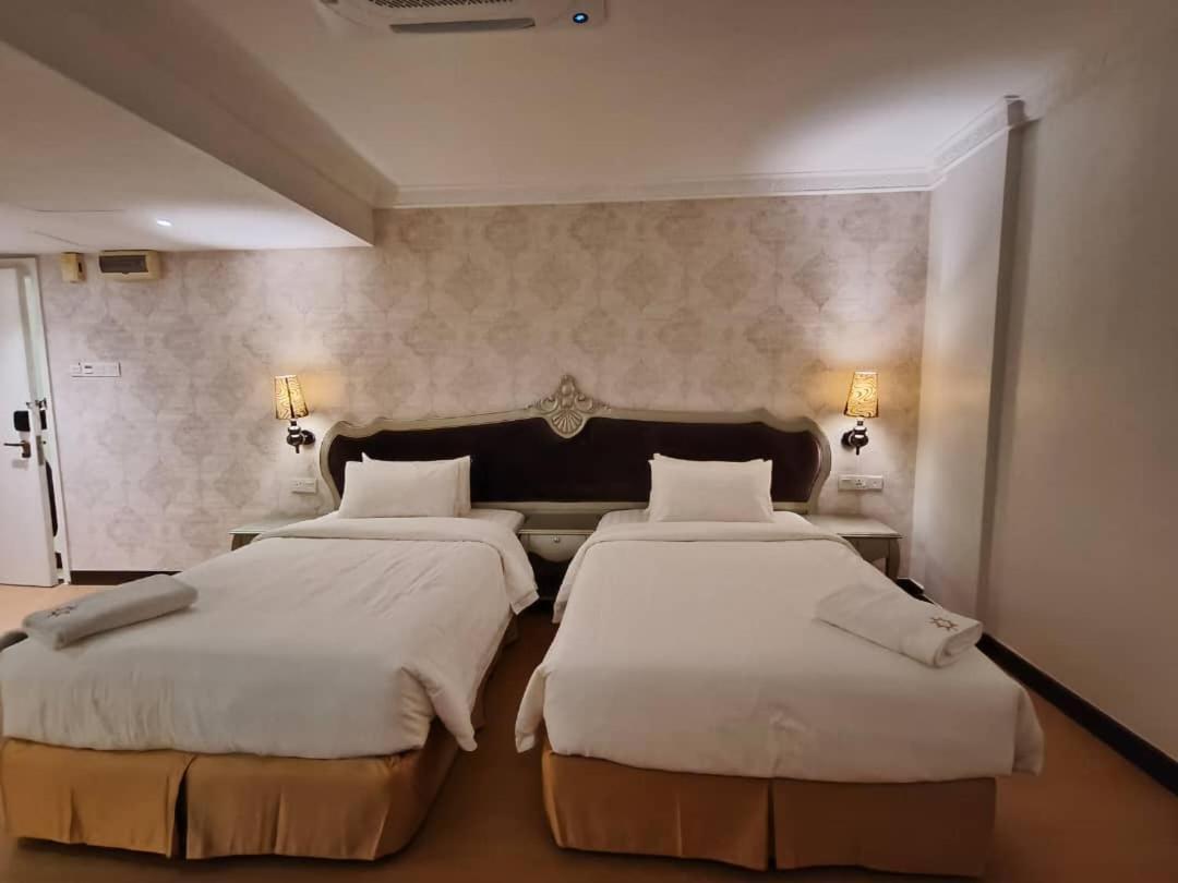 RC Hotel Melaka Bagian luar foto
