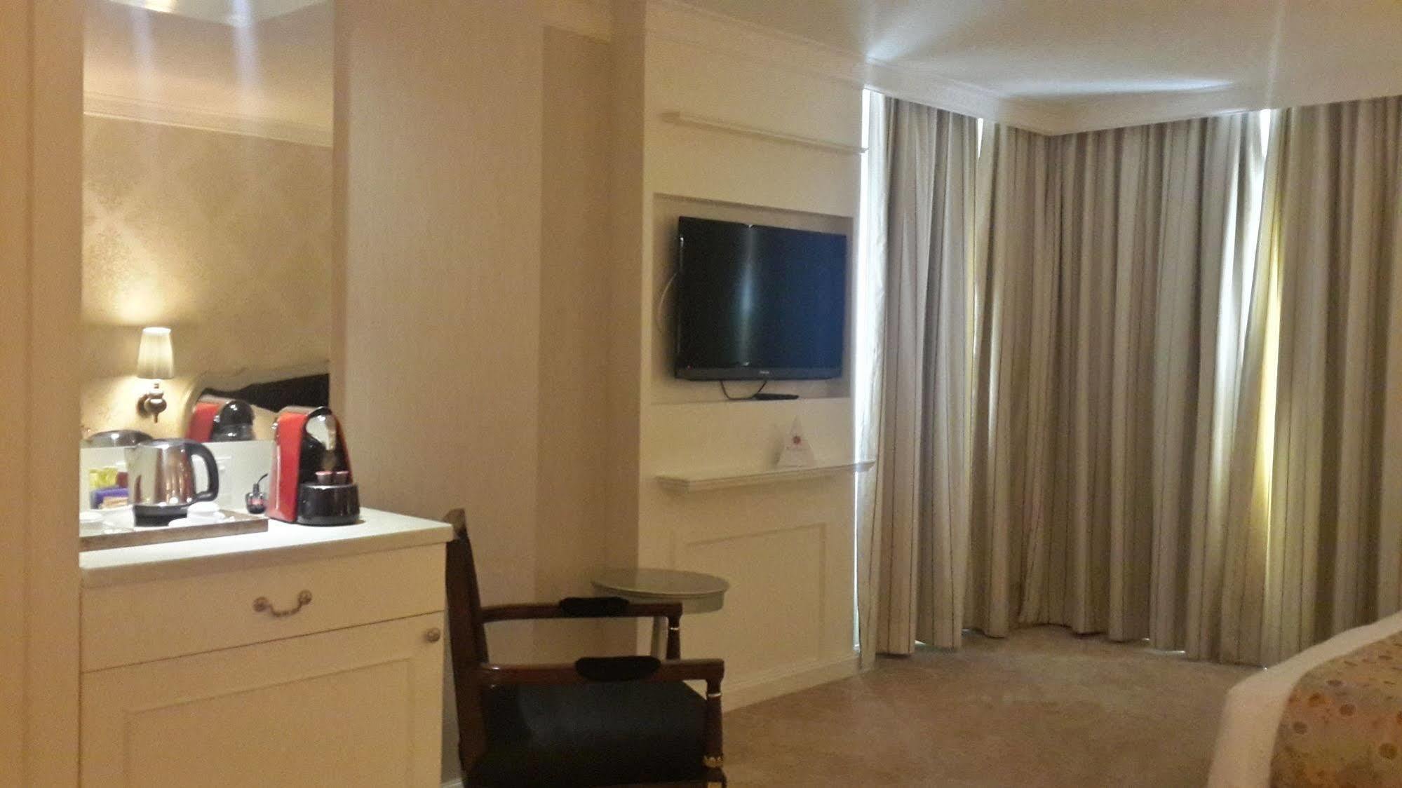 RC Hotel Melaka Bagian luar foto
