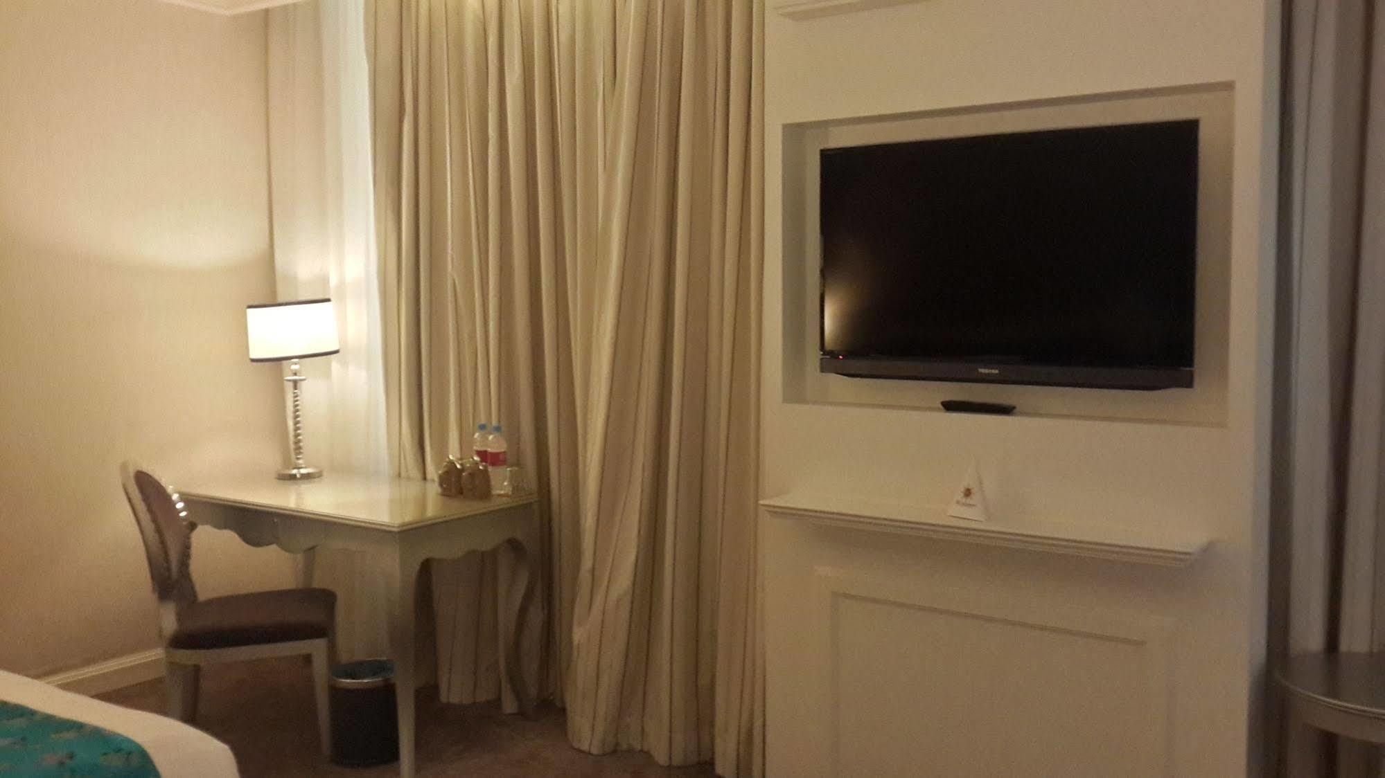 RC Hotel Melaka Bagian luar foto